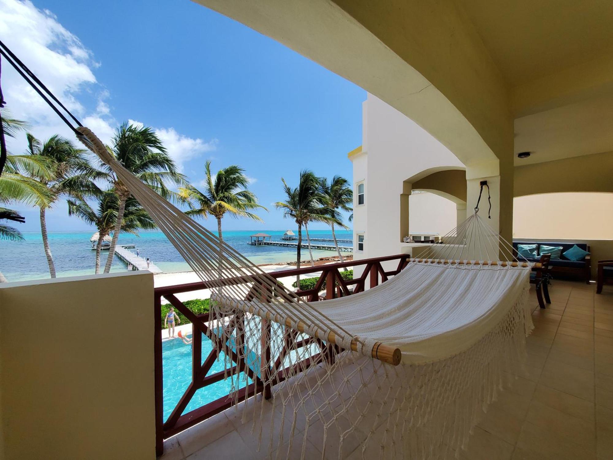 Miramar Villas Resort ซานเปโดร ภายนอก รูปภาพ